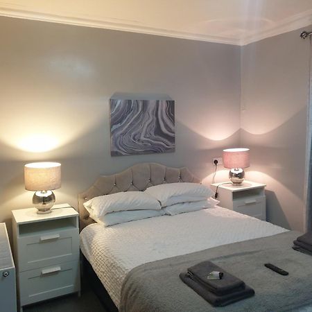 The Coastal Inn Outbuilding Cellardyke Room photo